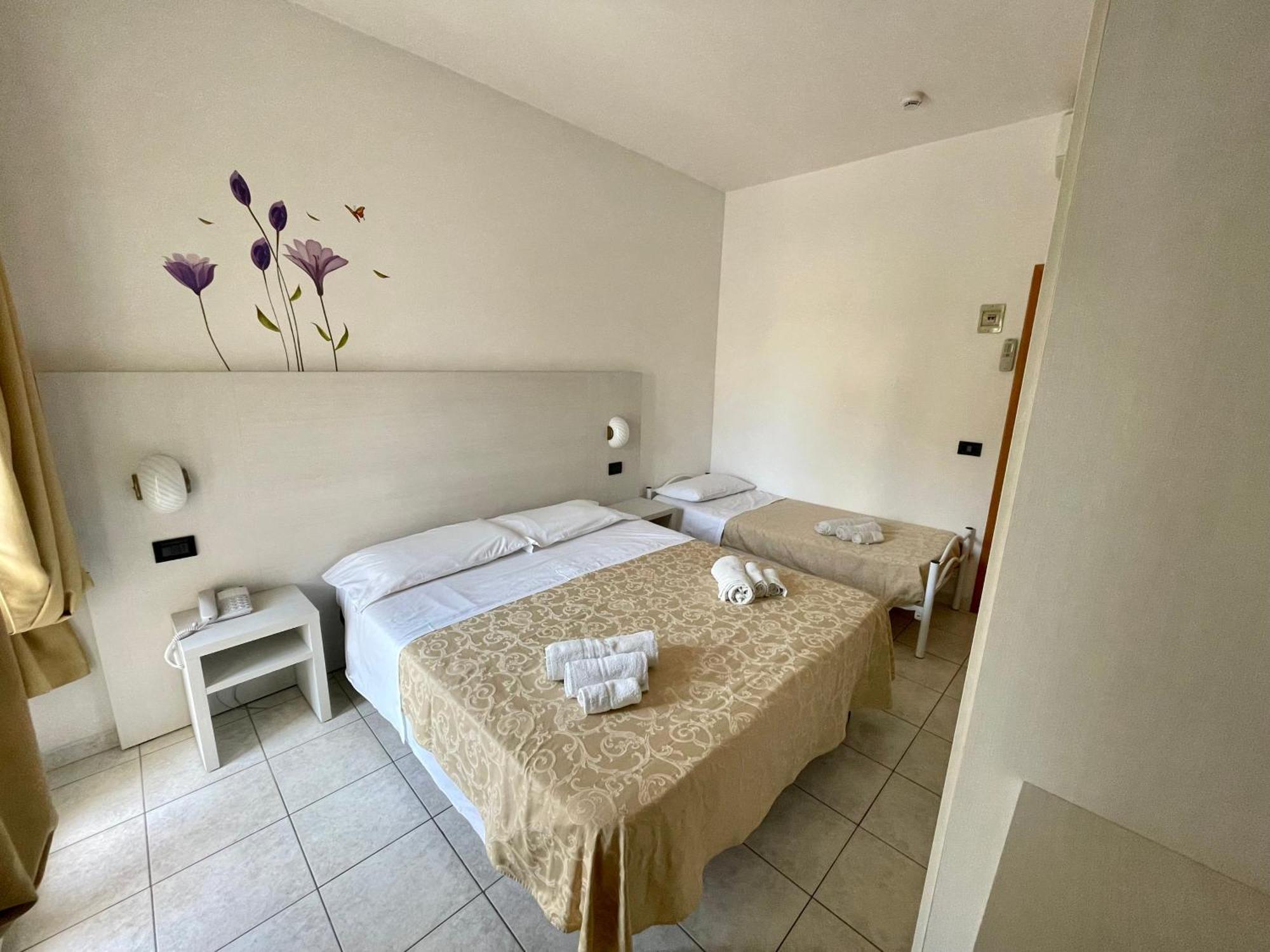 Dependance Hotel Marina Riccione Eksteriør bilde